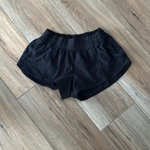 Lululemon Hotty Hot Short